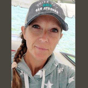 Meet your Posher, Angie